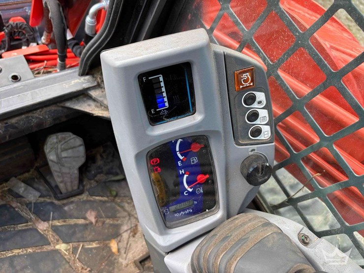 2024-kubota-svl97-2-image-20