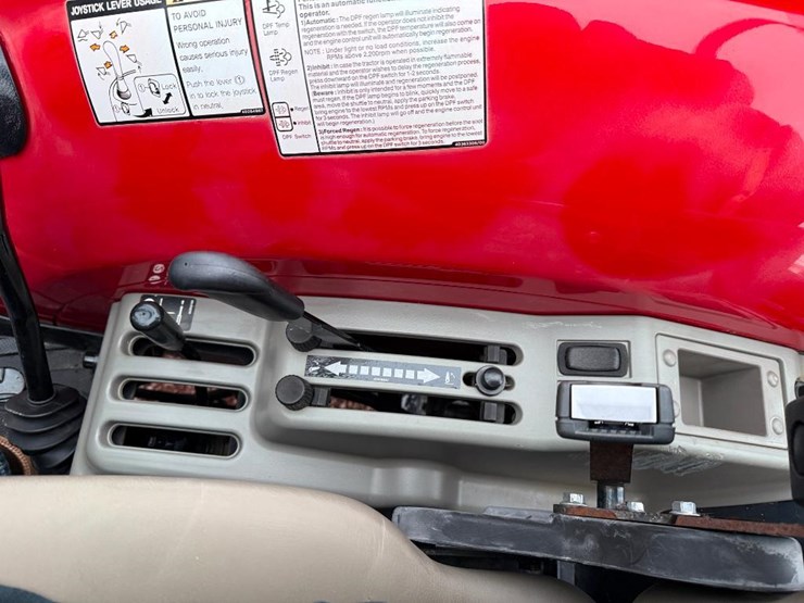 case-ih-farmall-55c-image-48