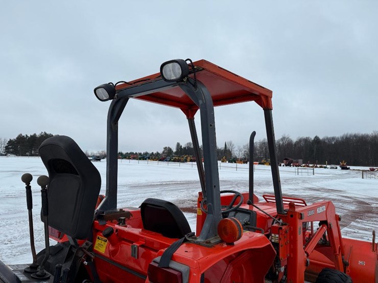 kubota-l4350-image-30