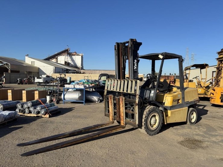 2000-yale-2000-image-1