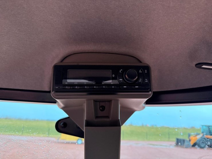 case-ih-farmall-75c-image-62