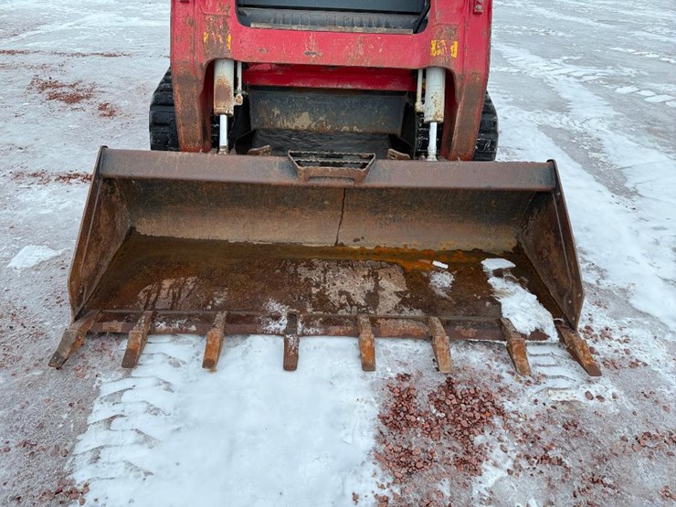 takeuchi-tl12-image-16