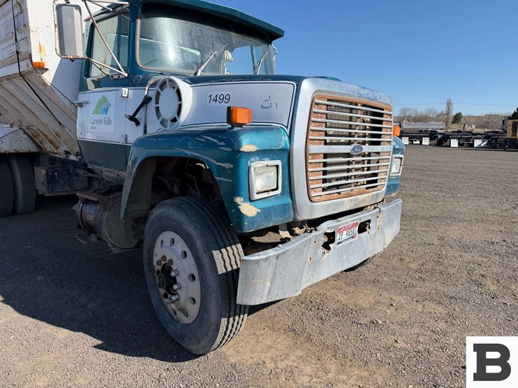 1981-ford-lt8000-image-7