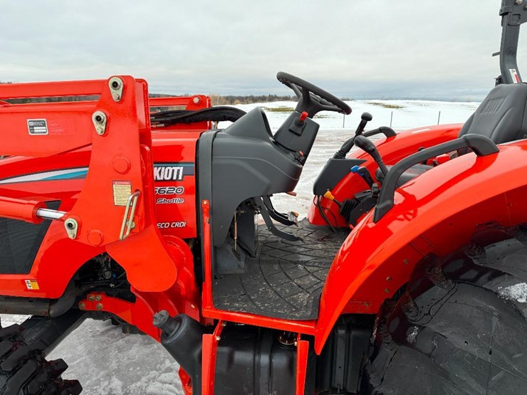 kioti-rx6620-image-15