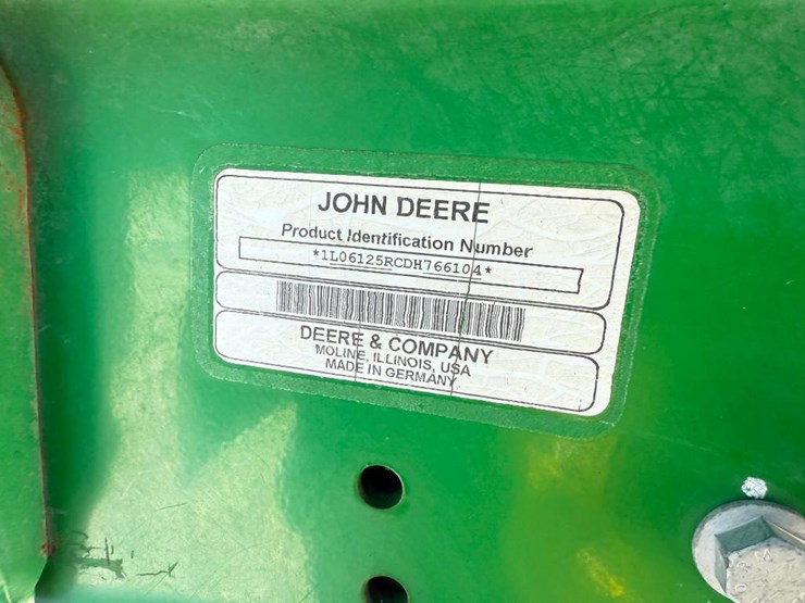 john-deere-6125r-image-77