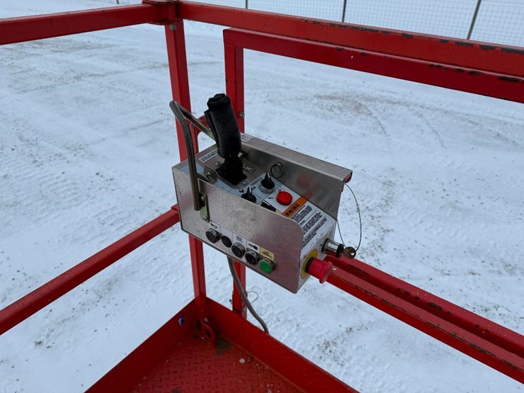 2017-skyjack-sj8841rt-image-40