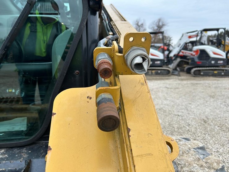 caterpillar-262c2-image-11