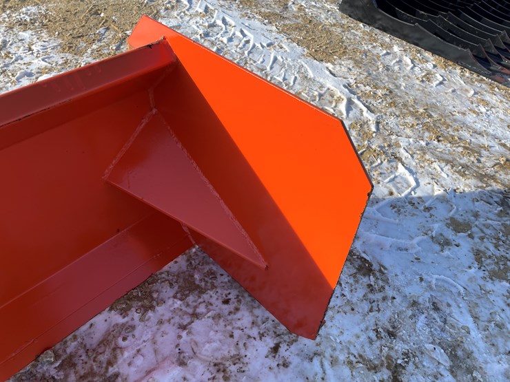 #2519-•-new-kc-mini-48"-snow-pusher-image-8