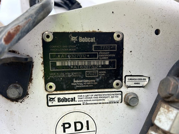 2021-bobcat-t770-image-30