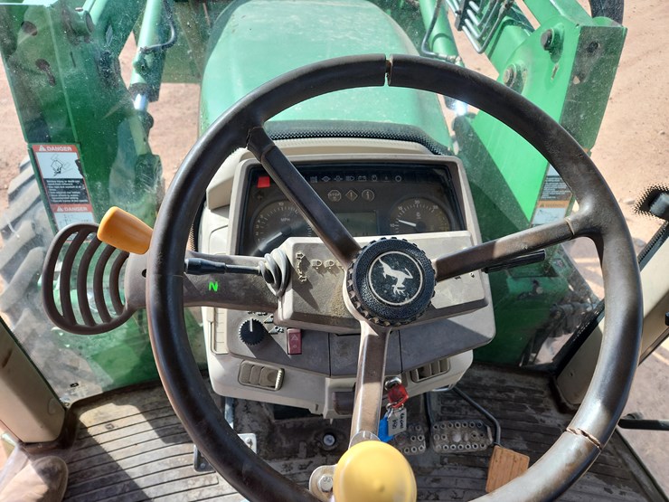 john-deere-6420-image-12