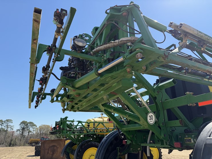 2017-john-deere-r4030-image-9