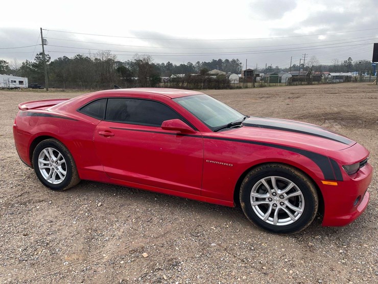 2014-chevrolet-camaro-2-door-coupe-(171,095-miles)-image-4