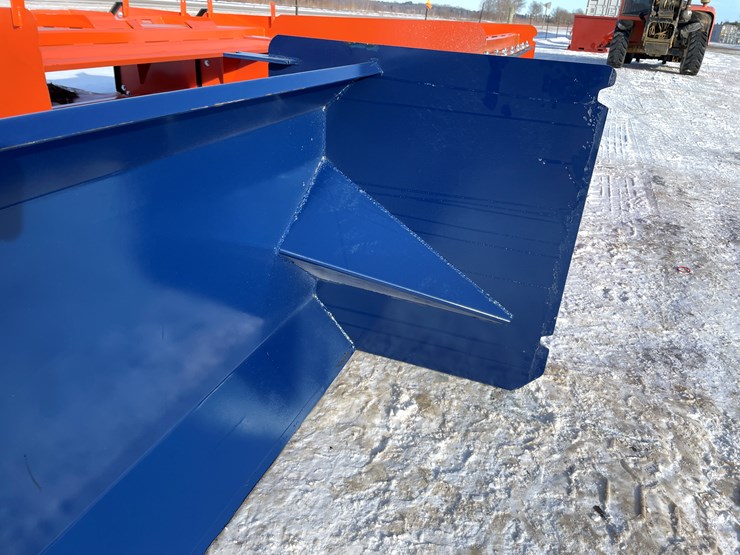 #2493-•-new-8'-light-economy-snow-pusher-for-skid-image-9