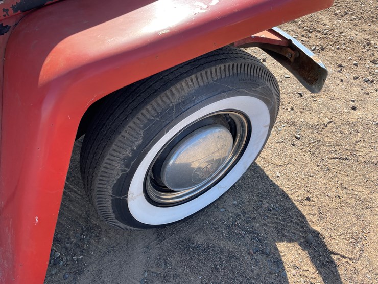 #1526-•-1950-willys-jeepster-**non-runner**(has-mn-title)-image-13