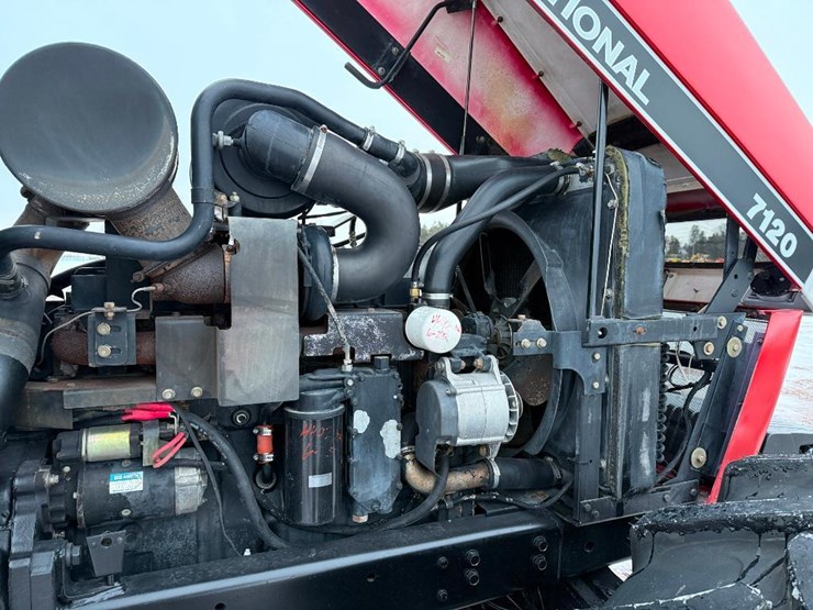 case-ih-7120-image-47