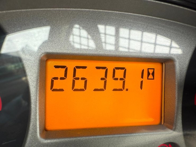 2020-bobcat-s450-image-42