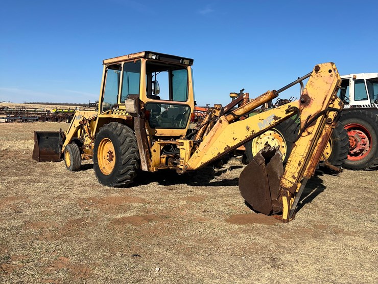 mf-50h-backhoe-image-2