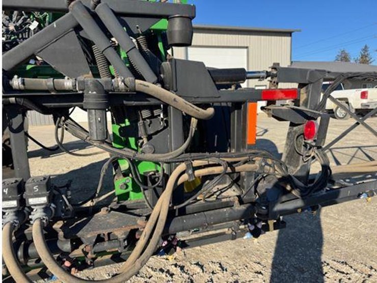 2004-john-deere-4710-image-53