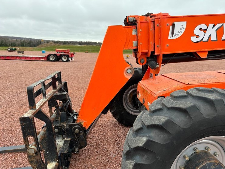 2006-sky-trak-8042-image-24