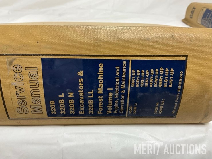 caterpillar-320b-image-4