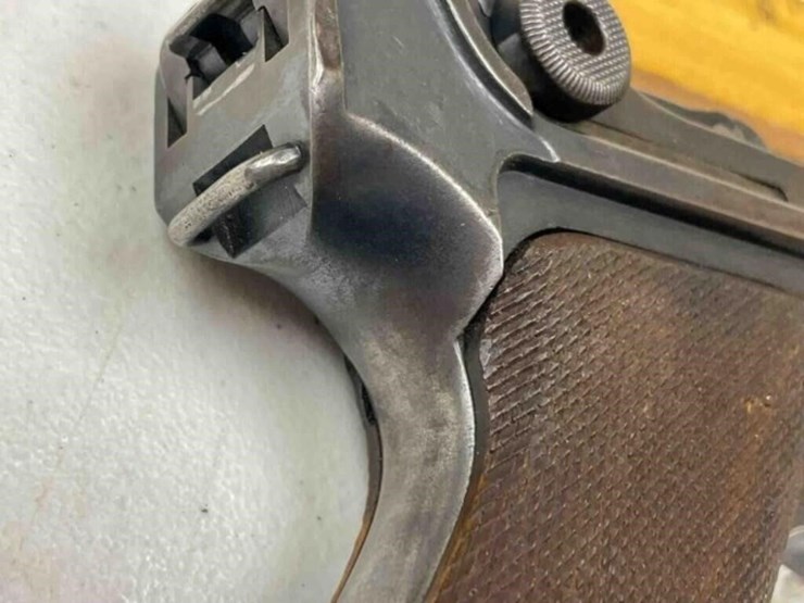 dwm-crown-luger-pistol-image-23