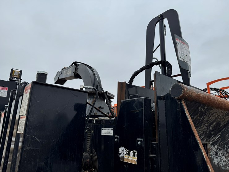 2024-caterpillar-307c-image-23