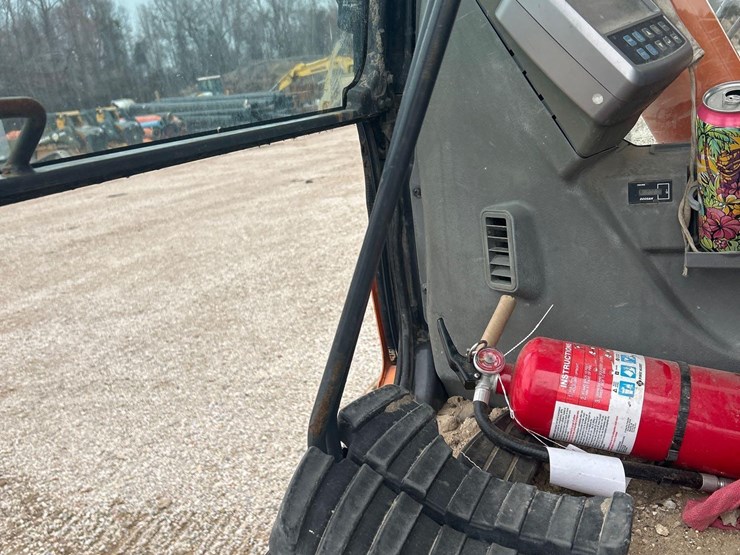 2014-doosan-dx225-lca-image-31