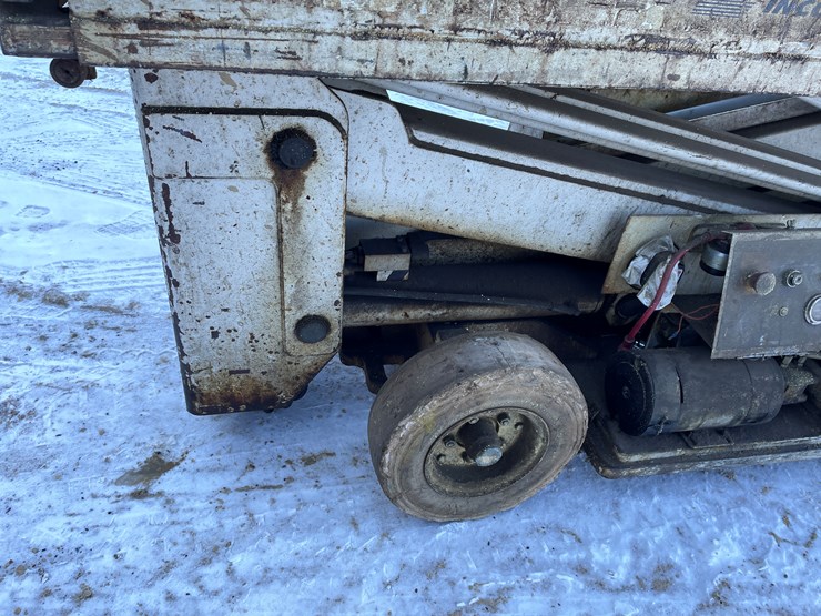 #301-•-ardisam-simon-20'-aerials-scissors-lift-image-9