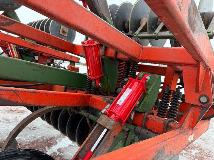 brillion-cd15-image-37