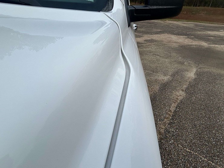 2016-ram-1500-slt-image-16