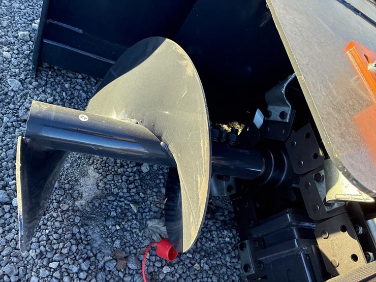 #115442-•-skidsteer-90"-trencher-image-5