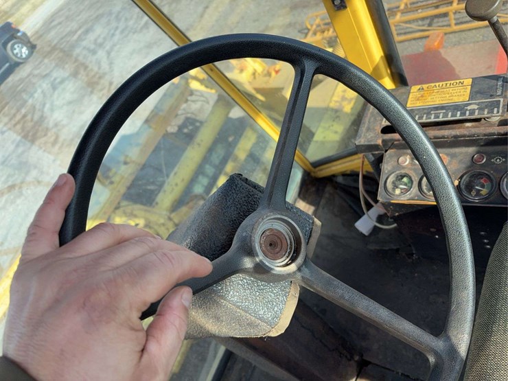 new-holland-1499-image-12