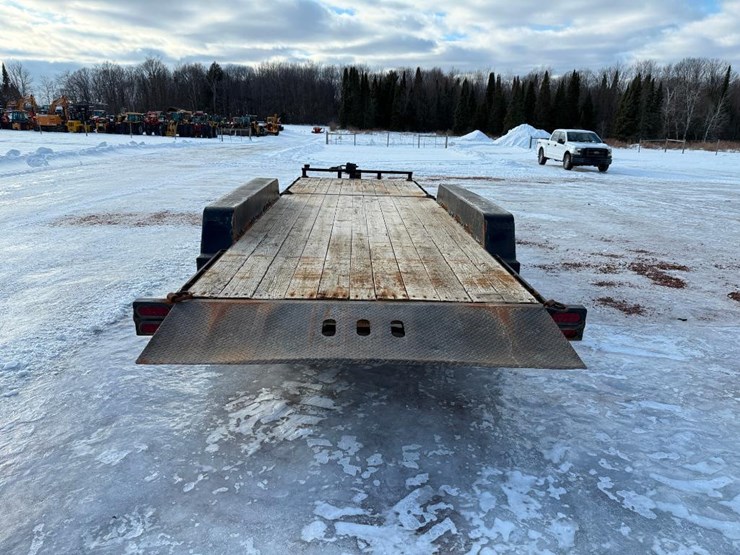 #168-•-lot-168-image-5