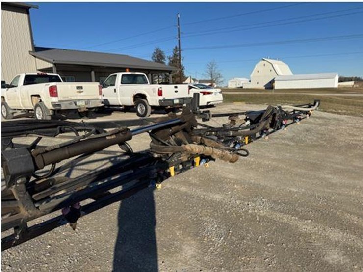 2004-john-deere-4710-image-55