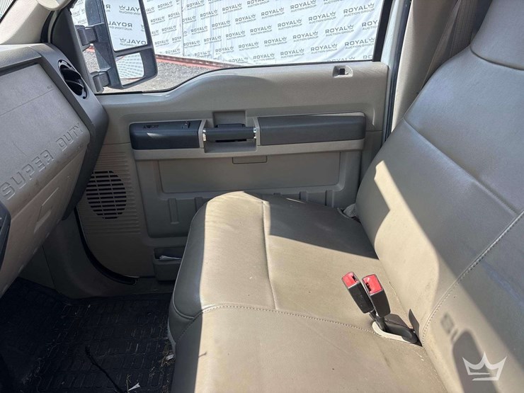 2008-ford-f350-image-14