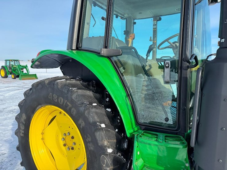 john-deere-6120m-image-22