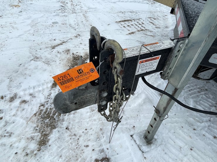 #135-•-2022-rock-line-products-air-tow-ground-loading-enclosed-trailer-(has-wi-title)-image-11