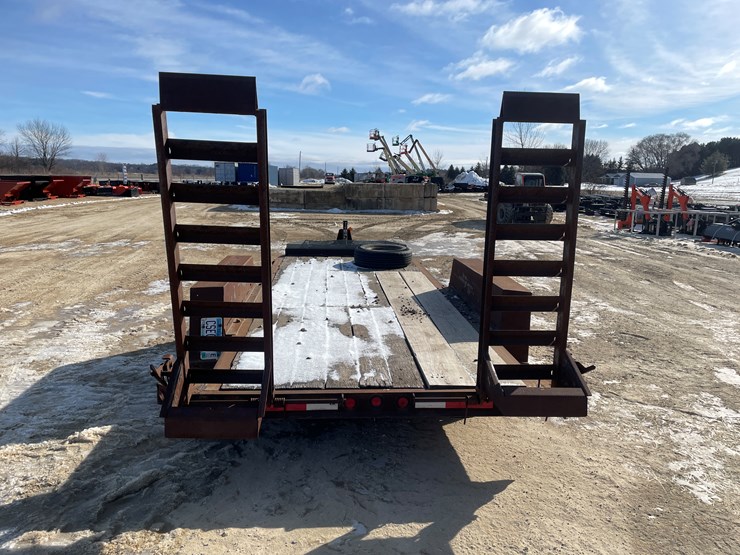 #300-•-2005-towmaster-dual-axle-trailer-(sells-with-no-title)-image-6