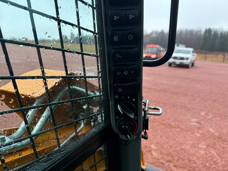 case-tr310b-image-39