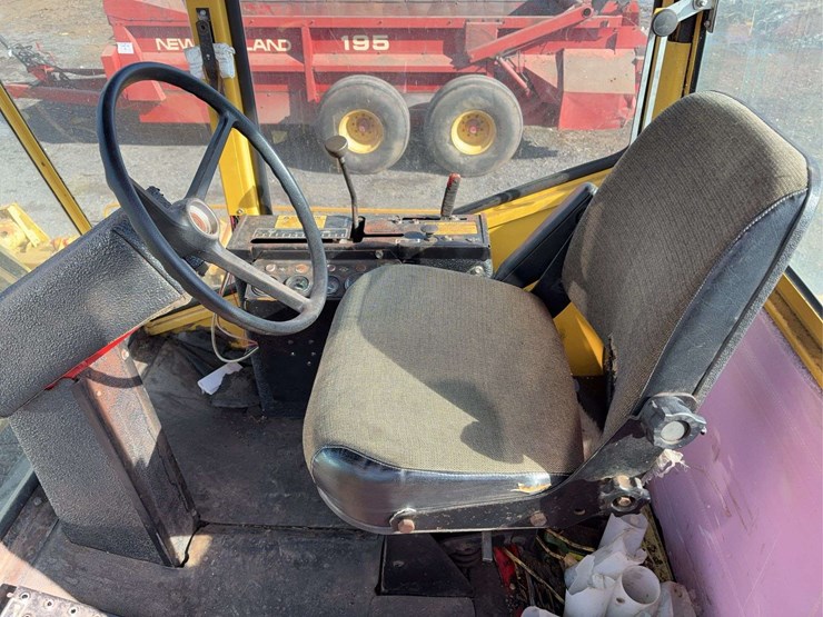 new-holland-1499-image-10