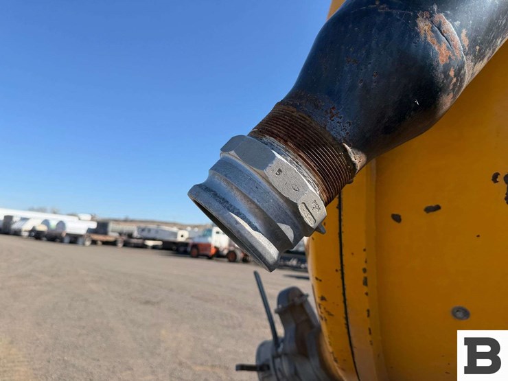 1998-butler-b-616-fdh-vac-trailer-image-26