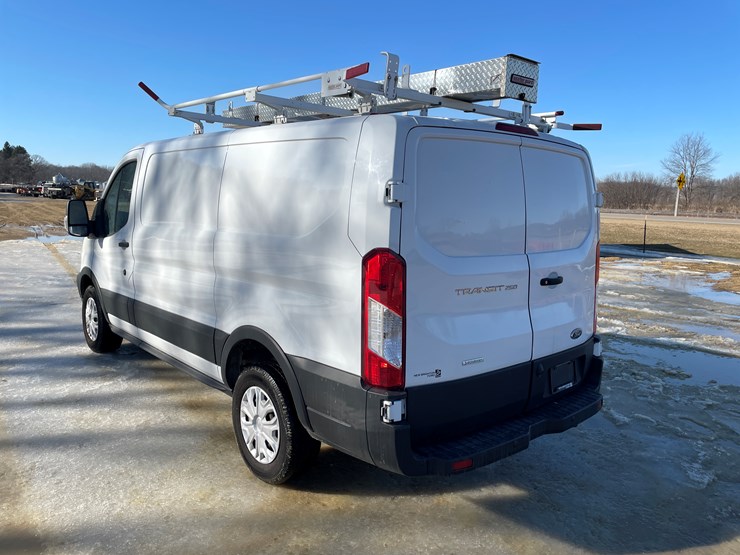 2019-ford-transit-image-7