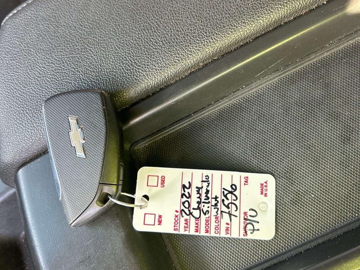 2022-chevrolet-silverado-1500-image-25