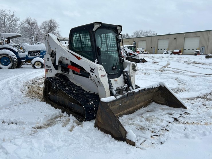 2021-bobcat-t770-image-6