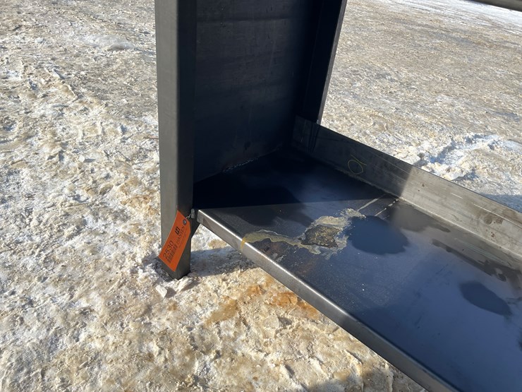 #2530-•-new-kc-welding-table-with-shelf-image-9