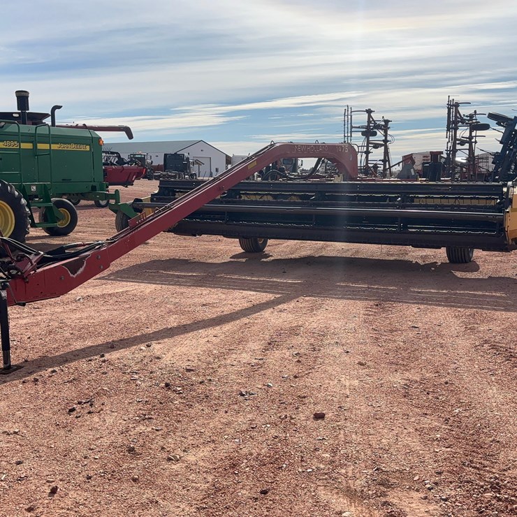 2003 New Holland Mower Conditioner