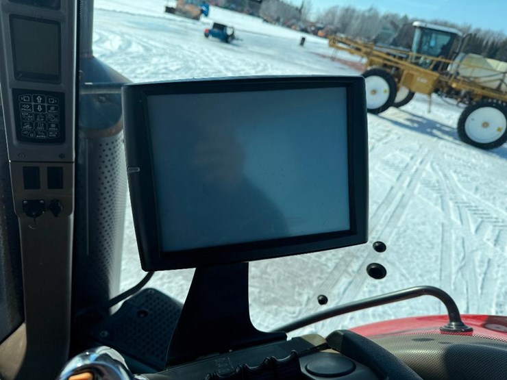 case-ih-magnum-250-image-56