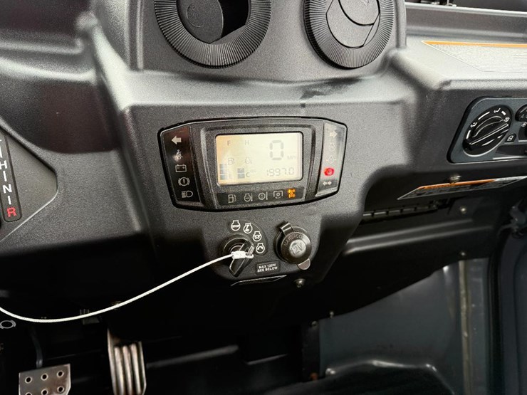 kubota-rtv-x1100c-image-36
