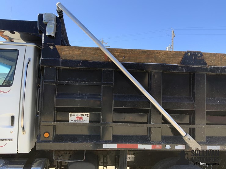 2009-sterling-l7500-image-11