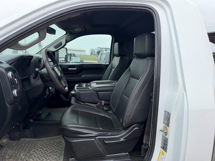 2020-gmc-2500hd-image-53